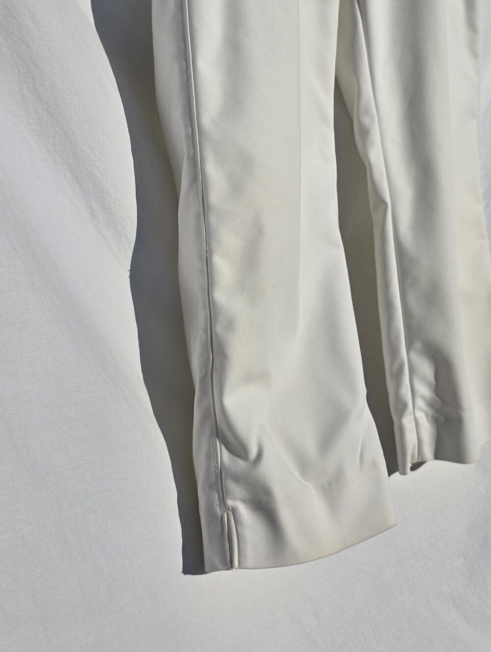 WHBM Size 10 Perfectform Straight Crop Cream Pant - Picture 2 of 15